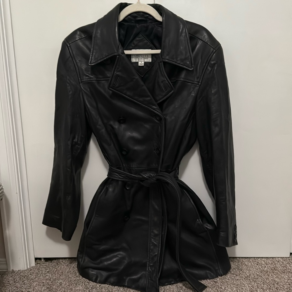 Valerie Stevens New Zealand Lambskin Double Breasted Tie Coat in Black, Size M